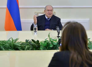 Международное сообщество не хочет замечать поведение Турции: Армен Саркисян – общественному радио Швеции