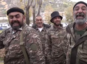 Մամ ջան չտխրես...