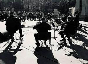 Պահն է,որ արվեստագետներն օգտագործեն մշակութային զինանոցի զինամթերքը․ համերգ եկեղեցու բակում