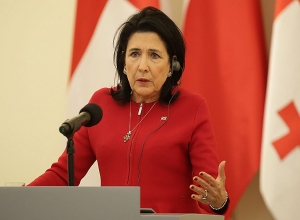 I congratulate our friends Armenia and Azerbaijan for ending a tragic war - Georgian President