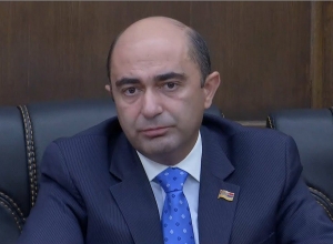 Էդմոն Մարուքյանը Լուսավոր Հայաստանի դիրքորոշման մասին․ ՈՒՂԻՂ