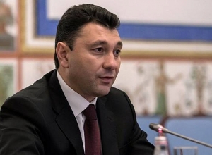 Շարմազանովը՝ Կարեն Կարապետյանի՝ «Հայաստան» դաշինքին միանալու մասին