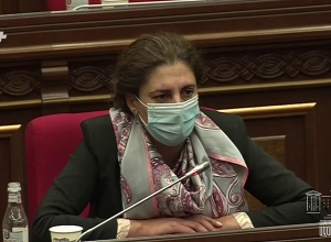 Պետք է փոխվի Ձեր՝ ժողովրդի հետ շփվելու հռետորաբանությունը. Հովսեփյանը՝ Փաշինյանին