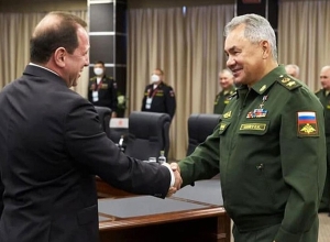 Давид Тоноян провел телефонный разговор с министром обороны РФ