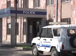 Դանակի գործադրմամբ ավազակային հարձակում Մասիսում․ տեղի ոստիկանները բացահայտել են հանցագործությունը