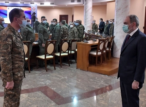 Կարողանանք կառուցել նոր ռազմավարություն, որը հաջողությունների կբերի մեր բանակին. վարչապետը ներկայացրել  պաշտպանության նորանշանակ նախարարին