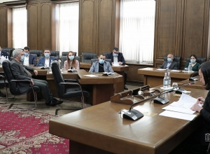 Совет НС созвал внеочередное заседание