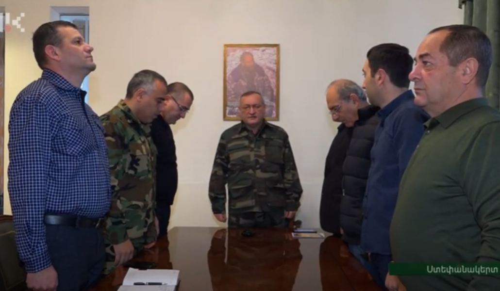 նկաաար