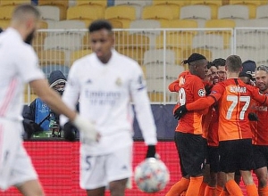 «Ռեալը» պարտվեց «Շախտյորին» և զիջեց դիրքը, իսկ «Ինտերը» հաղթեց և միացավ նրանց պայքարին