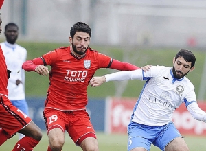 «Արարատ-Արմենիան» ու «Արարատը» գոլ չխփեցին և ոչ-ոքի խաղացին