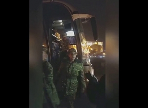 Военнослужащие, вернувшиеся домой на 7 дней