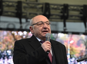 По факту заявлений Вазгена Манукяна в полиции возбуждено уголовное дело