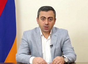 Никол Пашинян с каждым часом теряет власть: Ишхан Сагателян