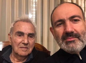 Nikol Pashinyan’s father dies