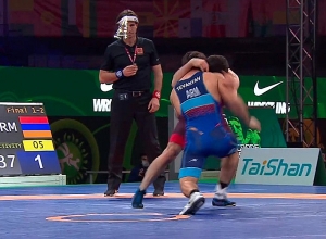 Վազգեն Թևանյանը՝ ըմբշամարտի աշխարհի գավաթի ոսկե մեդալակիր