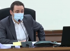 На протяжении около 6 месяцев мэрия не раздаёт премий, чтобы помочь раненым солдатам