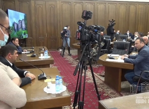 На протяжении 3 месяцев мы, главы общины, не имеем связи с правительством РА: мэр Капана