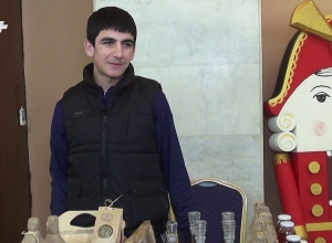 Հադրութի Saro vօdka-ն, Մարտակերտի վայրի մոշի գինին ու ձագի մեղրը՝ ցուցահանդես-վաճառքում