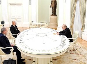 Стартовала встреча лидеров трех стран: пресс-секретарь