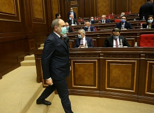 Почему никто из вас не спрашивает, что будет с Арцвашеном? Пашинян