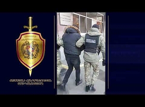 Ծեծել էին, սպառնալով, որ կացնով կկտրեն ձեռքի մատները, կվնասեն ընտանիքի անդամներին, պահանջել էին 1 միլիոն 500 հազար դրամ