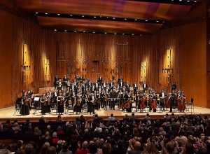 «Սիմֆոնիկ նվագախումբը‚ ստեղծելով գեղեցիկ ավանդույթներ‚ աշխարհին է ներկայացնում հայկական երաժշտարվեստը»