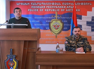 Араик Арутюнян представил сотрудникам МВД Арцаха министра Карена Саркисяна
