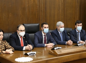 Почему депутаты от власти не присоединились к акции Эдмона Марукяна в ПАСЕ? Делегация подвела итоги визита