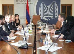Ваан Керобян обсудил с послом Нидерландов вопросы экономического сотрудничества