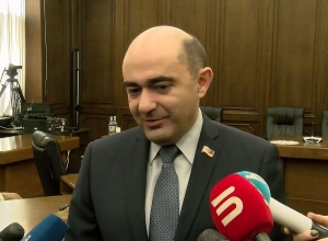 Պարիտետային հանձնաժողով ստեղծելուն դեմ են Սերժ Սարգսյանն ու Նիկոլ Փաշինյանը. Էդմոն Մարուքյան