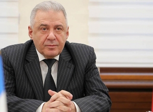 Пресс-секретарь премьера опровергла слухи об освобождении В. Арутюняна с поста министра обороны