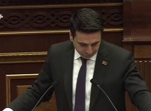 Я собираюсь обратиться в суд: Ален Симонян