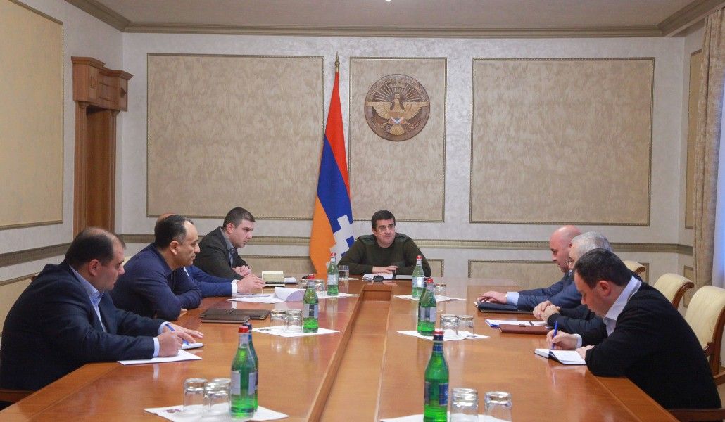 150221KhorhrdakcutyunBnakaranHarcer