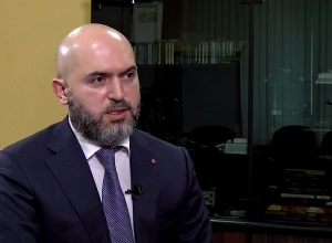 Я обладаю многочисленной информацией, которую могу обнародовать по дозам: Армен Ашотян