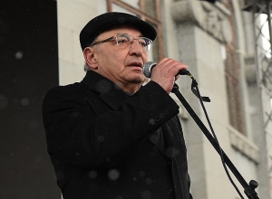 «Ասում են՝ Փաշինյանը տասնյակ հազարավոր դոլարներ է տվել իր թիմակիցներին, որ նրանք դուրս չգան թիմից»․ Վազգեն Մանուկյան