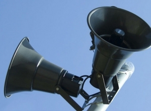 Будет включен сигнал тревоги – не поддаваться панике