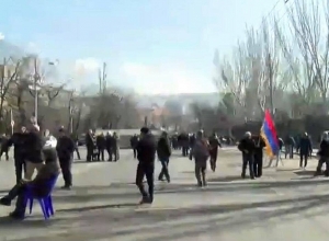 Ընդդիմության հանրահավաքը Բաղրամյան պողոտայում