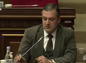 «Злополучная политическая монополия не позволяет нам освободиться от военного положения и самораспуститься»