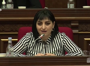 Ходят слухи, что председатель Кассационного суда часами закрывается в кабинете с чиновниками и беседует