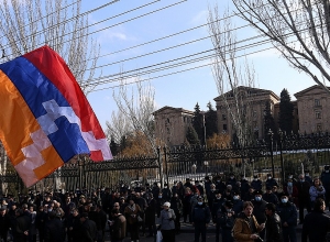 Այսօր՝ Ազգային ժողովի դիմաց․ ֆոտոշարք