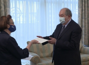 Новоназначенный посол Финляндии в Армении вручила верительные грамоты Армену Саркисяну