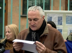 Տիգրան Խզմալյանն ընթերցեց նամակը, որը հանձնելու են Ֆրանսիայի դեսպանատուն