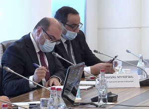 Կենտրոնական բանկի նախագահ Մարտին Գալստյանի ասուլիսը. ՈՒՂԻՂ