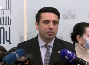 Ален Симонян осуждает поведение Акопа Аршакяна