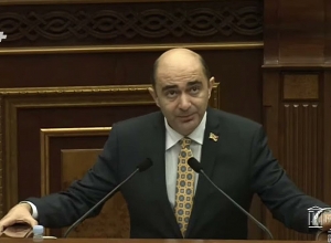 «Բացականեր կան․ երևի քարոզարշավի են մասնակցում»․ «պարոն Մարուքյան, պատգամավորներն իրենց աշխատասենյակում են»