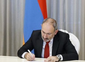 Освобождён с должности генерального секретаря МИД