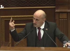 Почему два года подряд мы не меняли ИК, меняем в последний день? Овсепян - Овакимяну