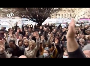 Ծնողները պահանջում են, որ Նաիրի Սարգսյանը դուրս գա