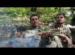 Ճակատից զինվորի մասին երգող տղան․ ԶԻՆՈՒԺ