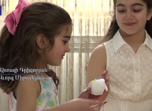 Ինչպես են տոնում Սուրբ Զատիկը սիրիահայ հայրենադարձները